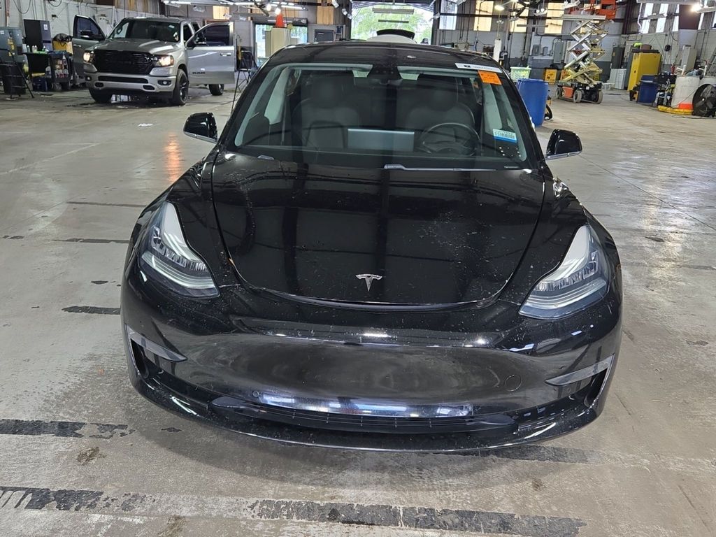 tesla model 3 2019 5YJ3E1EA9KF410757 image tesla model 3 2019 5YJ3E1EA9KF410757 image